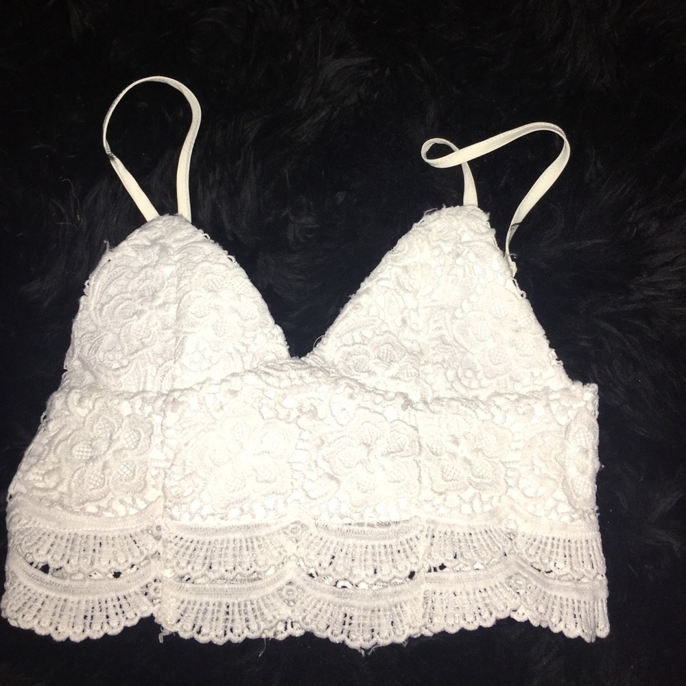 LF rumor white lace crop top